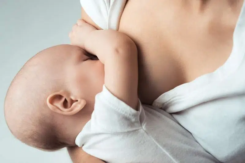 Allaitement comment arrêter les tétées à votre bébé
